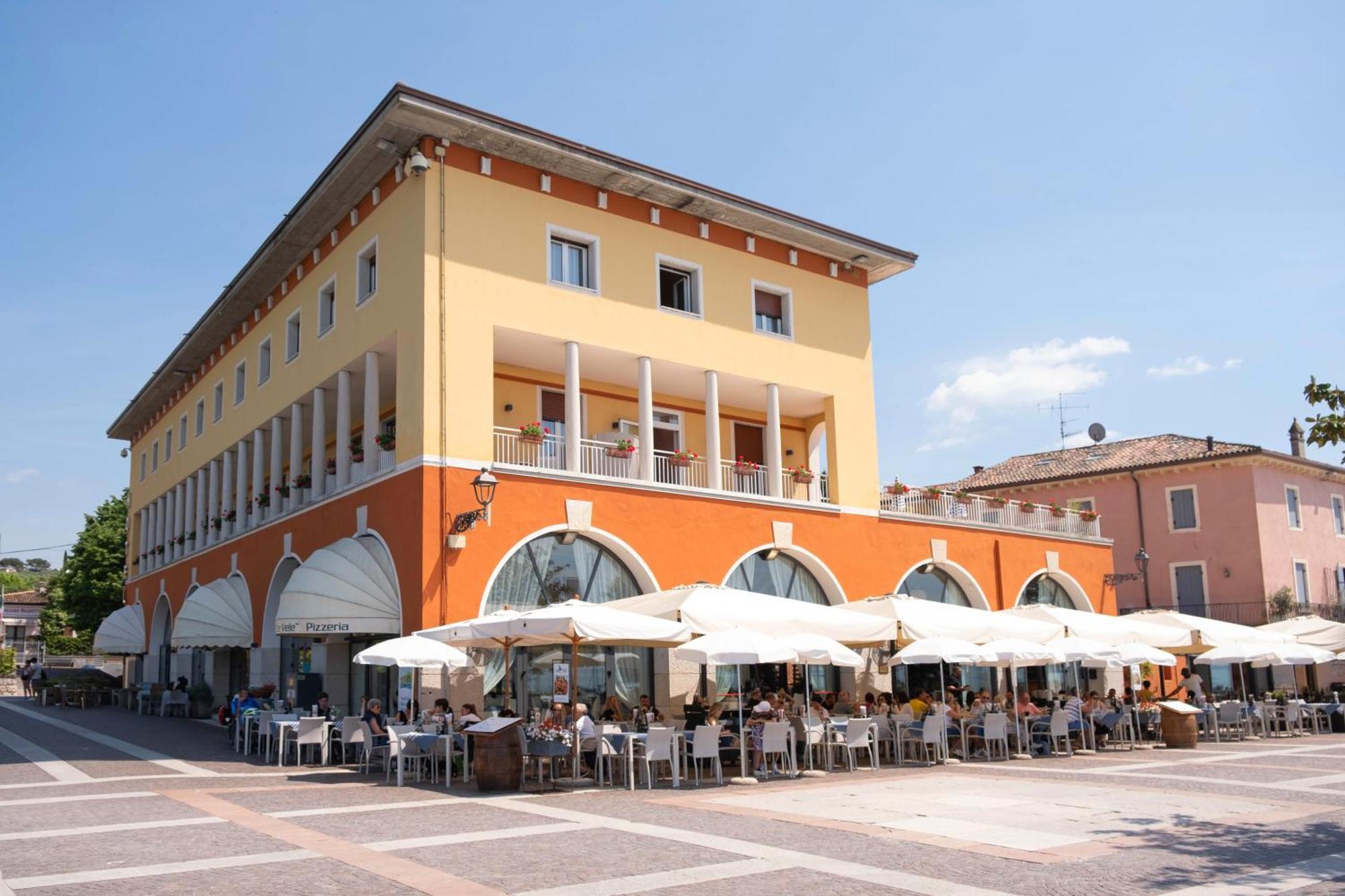 Hotel Vela D'Oro Dependence Бардолино Экстерьер фото