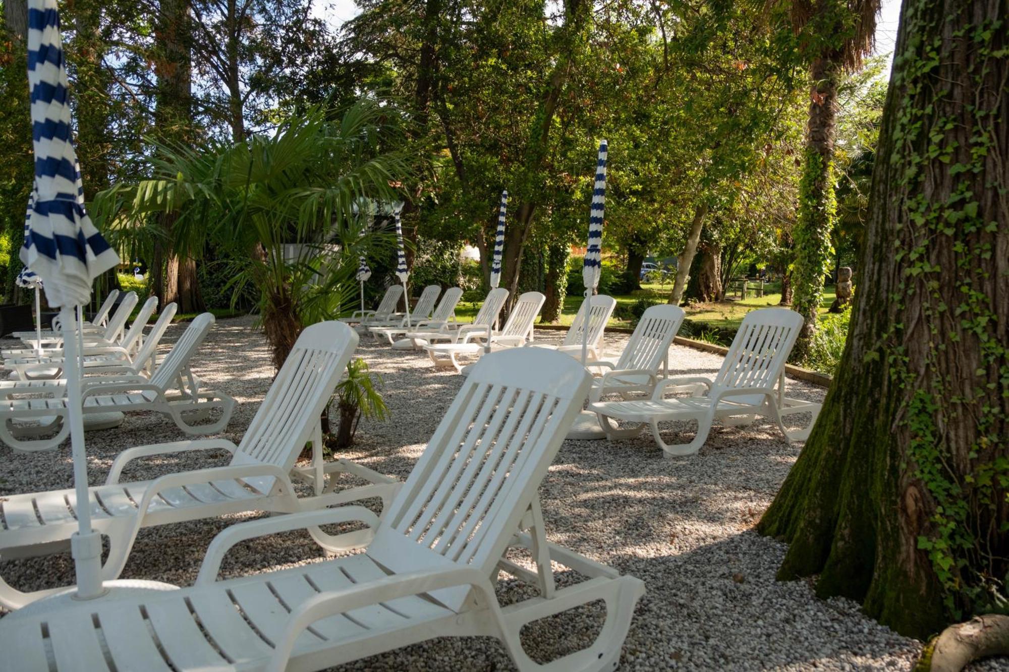 Hotel Vela D'Oro Dependence Бардолино Экстерьер фото